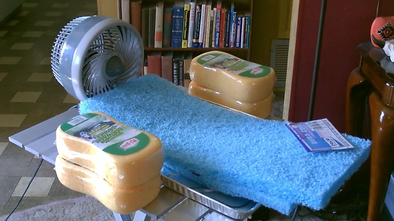 Влажные полотенца фикс. Увлажнитель из полотенца. Самодельный увлажнитель воздуха. Увлажнитель воздуха DIY. Увлажнитель из вентилятора.
