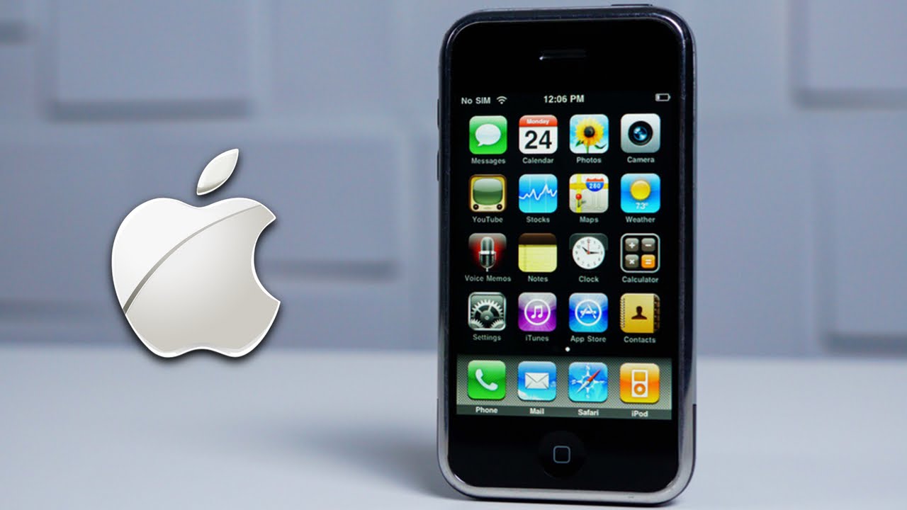 Iphone 1t. Apple iphone 2007. Iphone 2004. Эппл айфон 2г. Смартфон айфон 1.