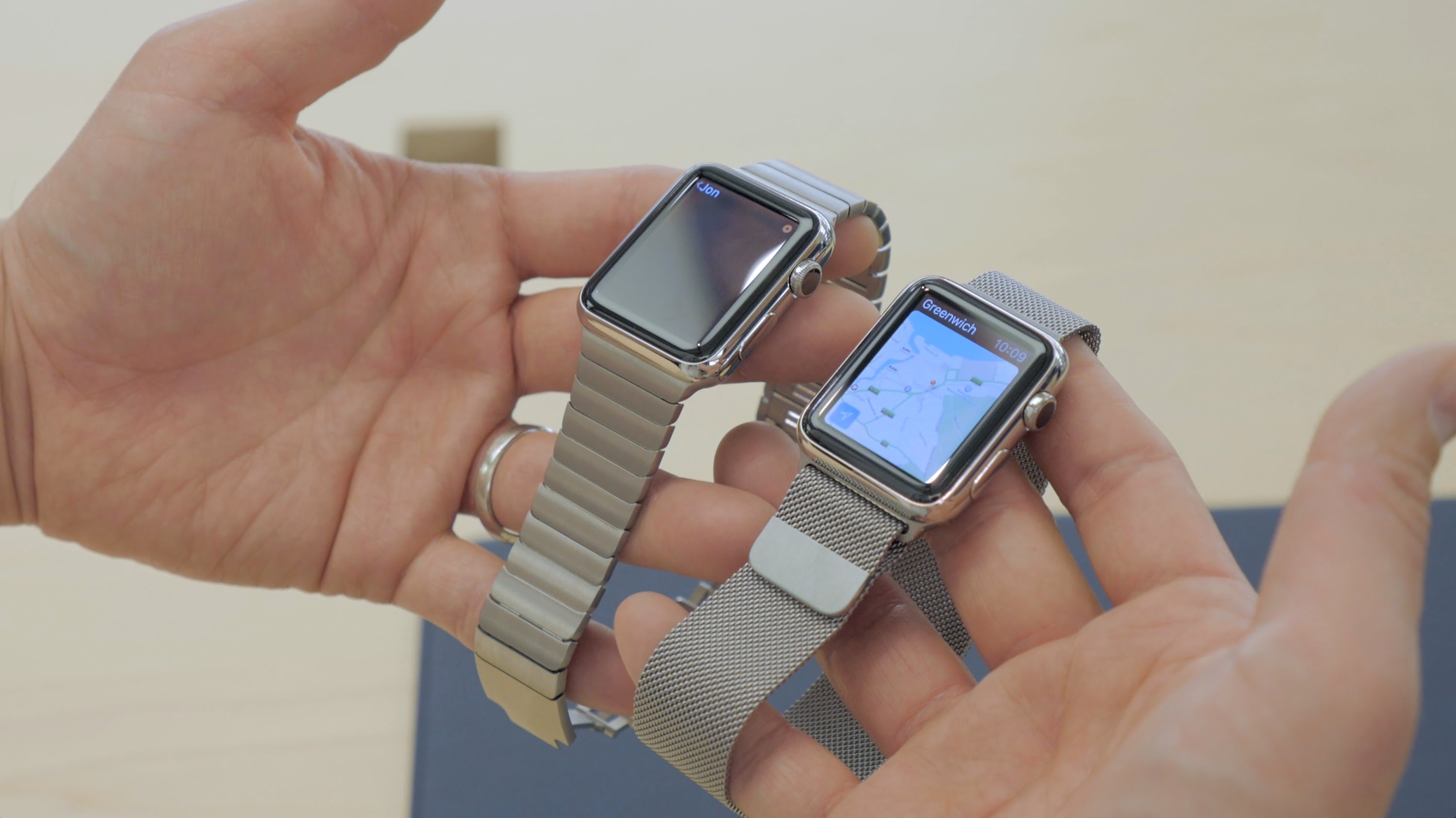 Часы apple 38. Apple watch Series 3 38mm. Apple watch 3 38 mm. Apple watch 1 38 mm. Apple watch 38mm vs 42mm.