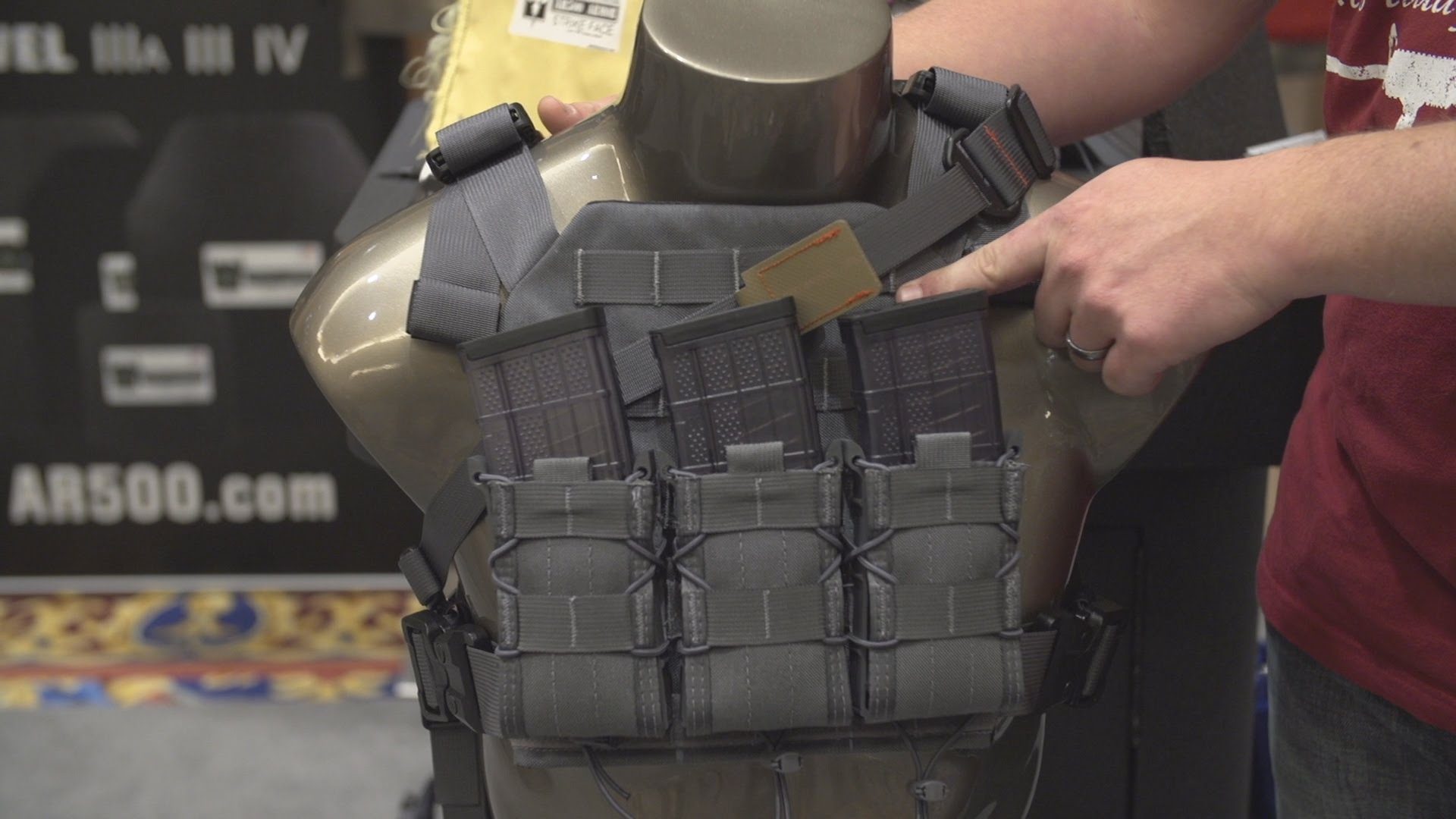 Прошивка armor. Ar500 броня. Ar500 Armor шлем. Dragon Skin бронежилет. Тактическая броня ar5000.