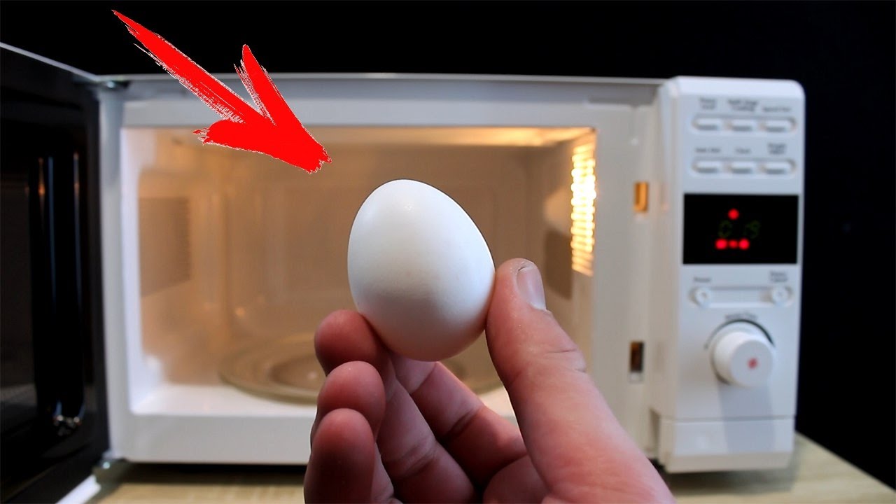 Почему яйца взрываются в микроволновке