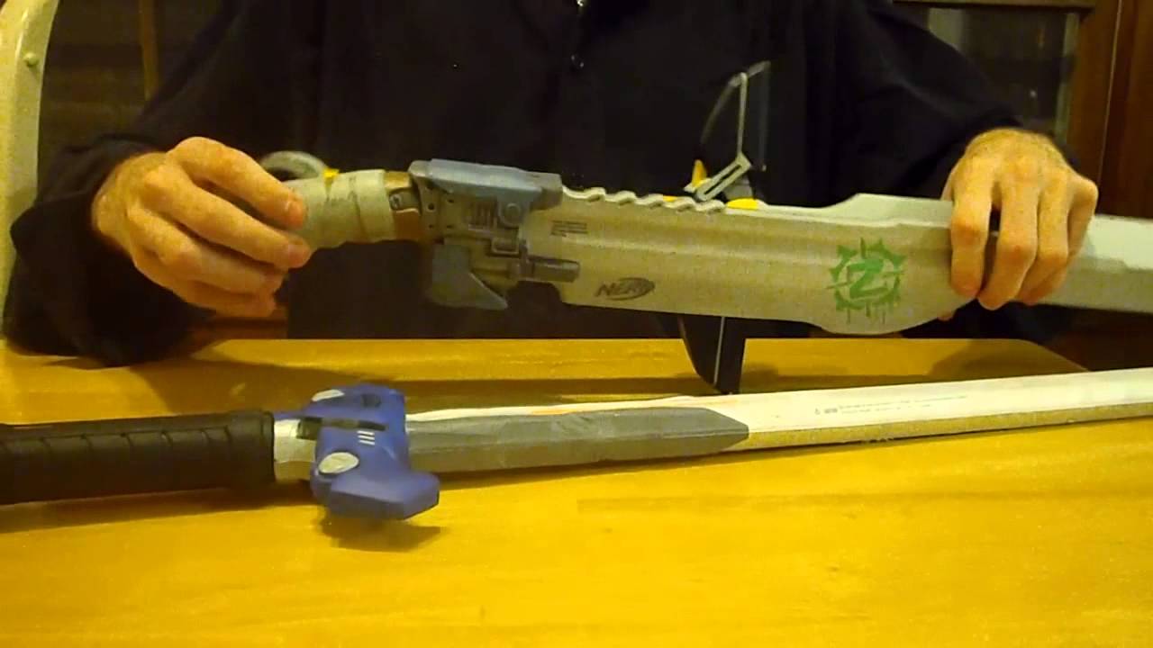 Melee Review: Nerf Zombiestrike Machete, a neat prop.