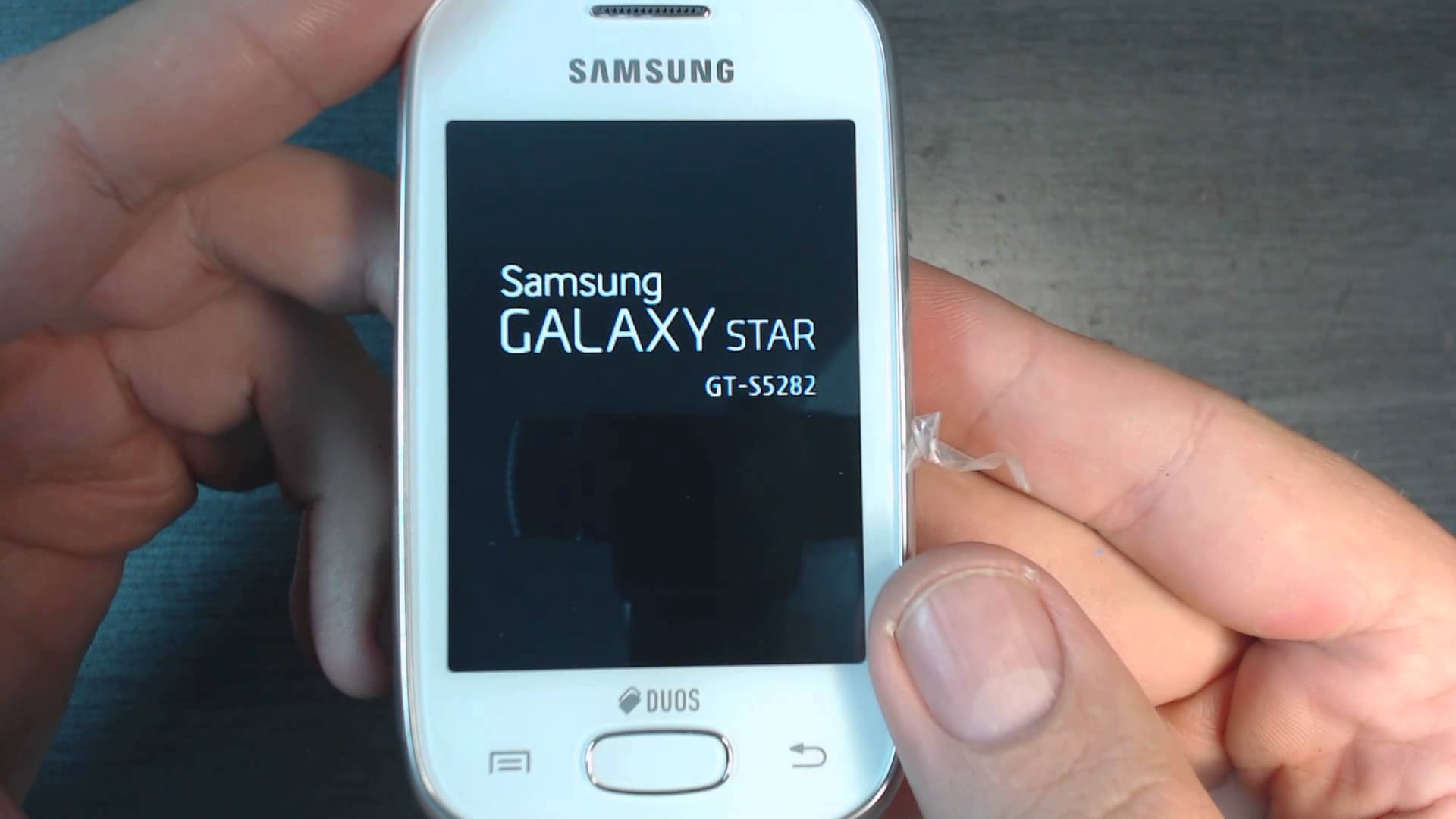 Почему пропали телефоны самсунги. Samsung gt s5282. Samsung Galaxy s5282. Samsung Galaxy 5282. Samsung Galaxy Star Duos.