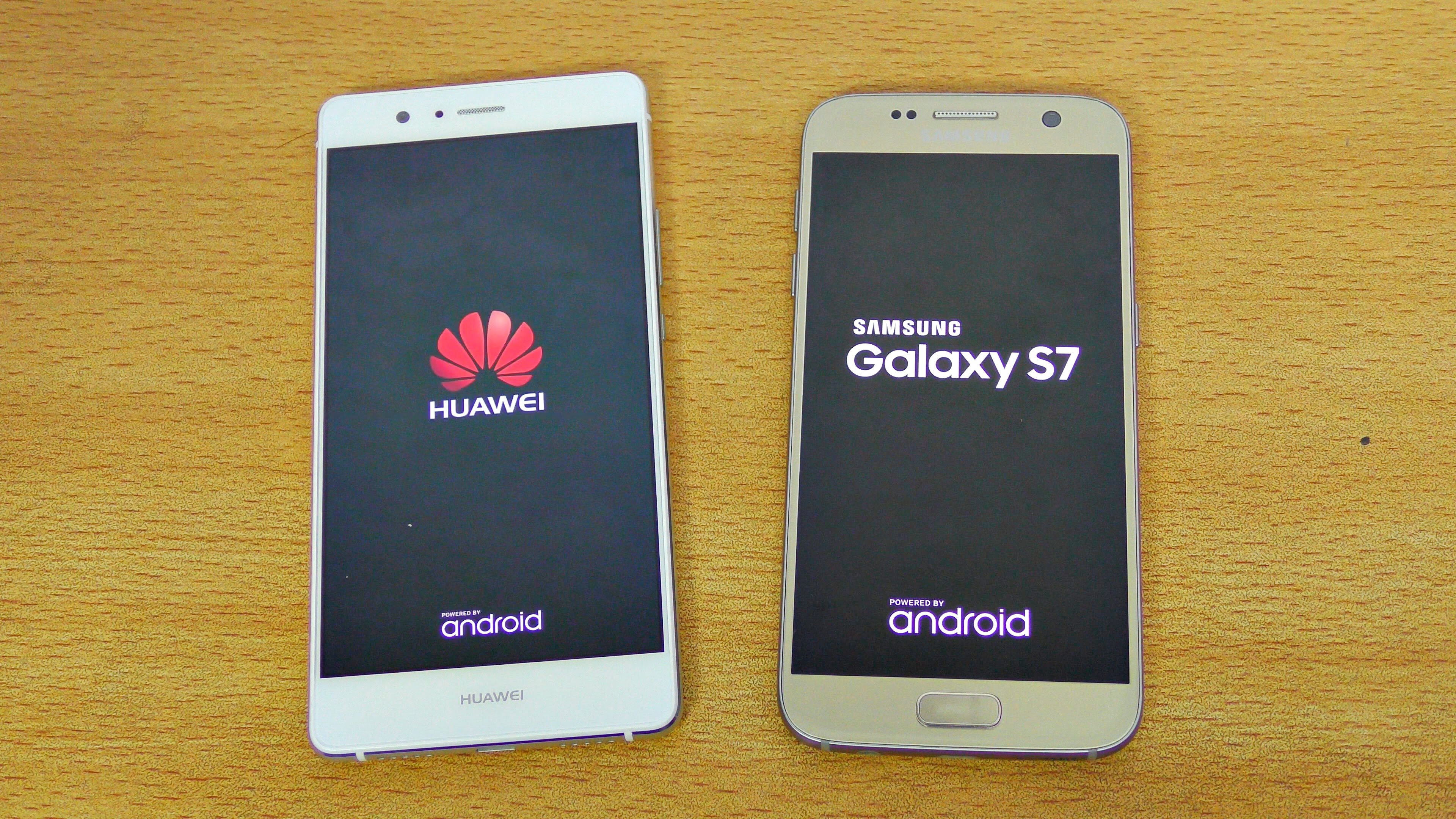 Huawei galaxy. Samsung vs Huawei. Самсунг Хуавей. Самсунг против Хуавей. Хуавей 7.
