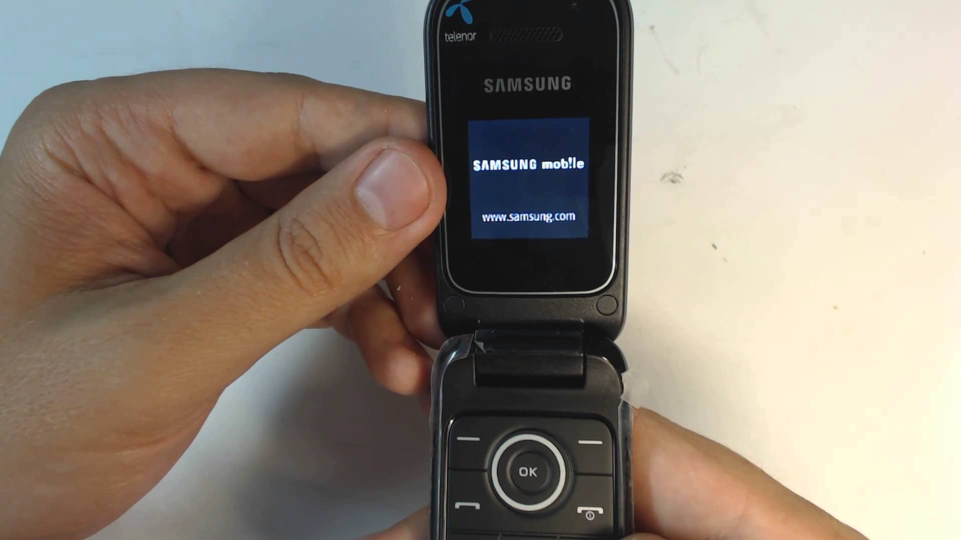 Телефон самсунг громкая связь. Samsung e1150i. Samsung gt e1150. Samsung gt-e1190. Самсунг gt 1190.