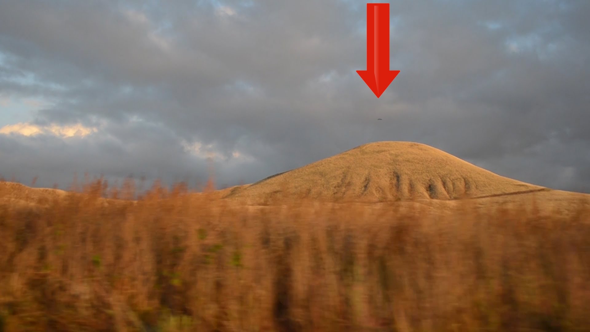 Sighting now. НЛО. Снимок НЛО. Наблюдение НЛО. НЛО В уральских горах.
