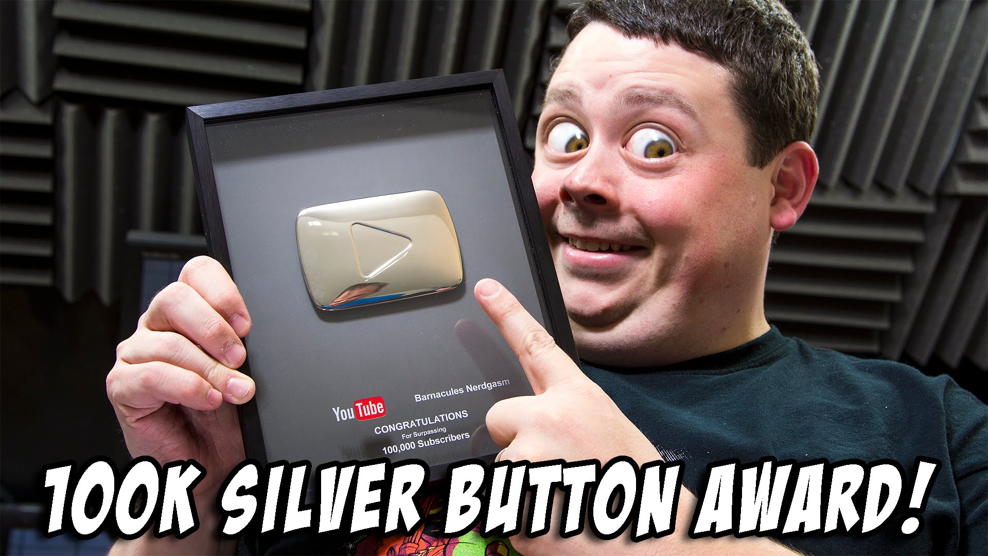 Вика сильвер ютуб. 100k subscribers. 100k subscribers button. раскраска золотая кнопка ютуба. youtube 100k subscribe button.
