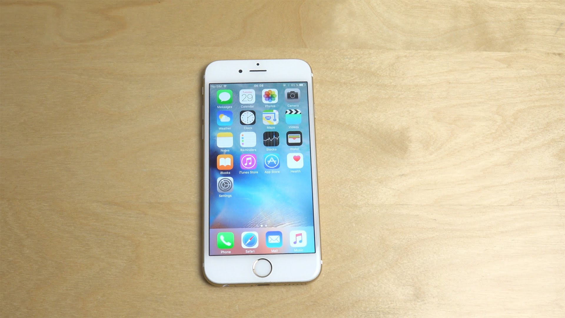 Iphone 6 ios. Iphone 6s. IOS 5 айфон. Iphone 5 IOS 9. Айфон 5 белый иос 6.