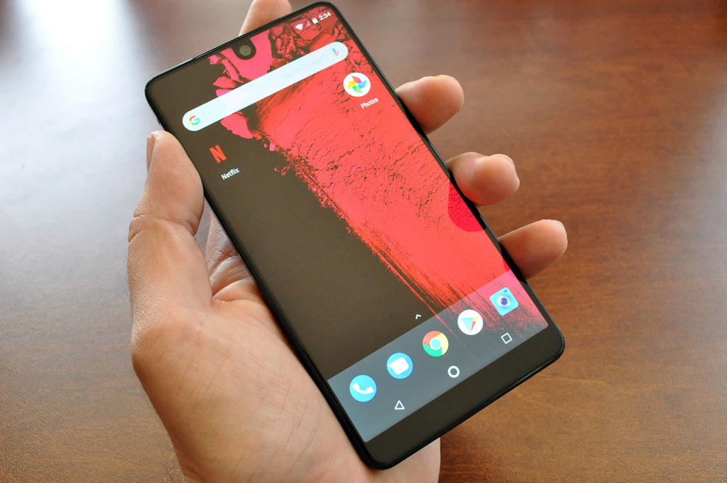 Essential Phone to skip Android Oreo 8.0 over stability issues