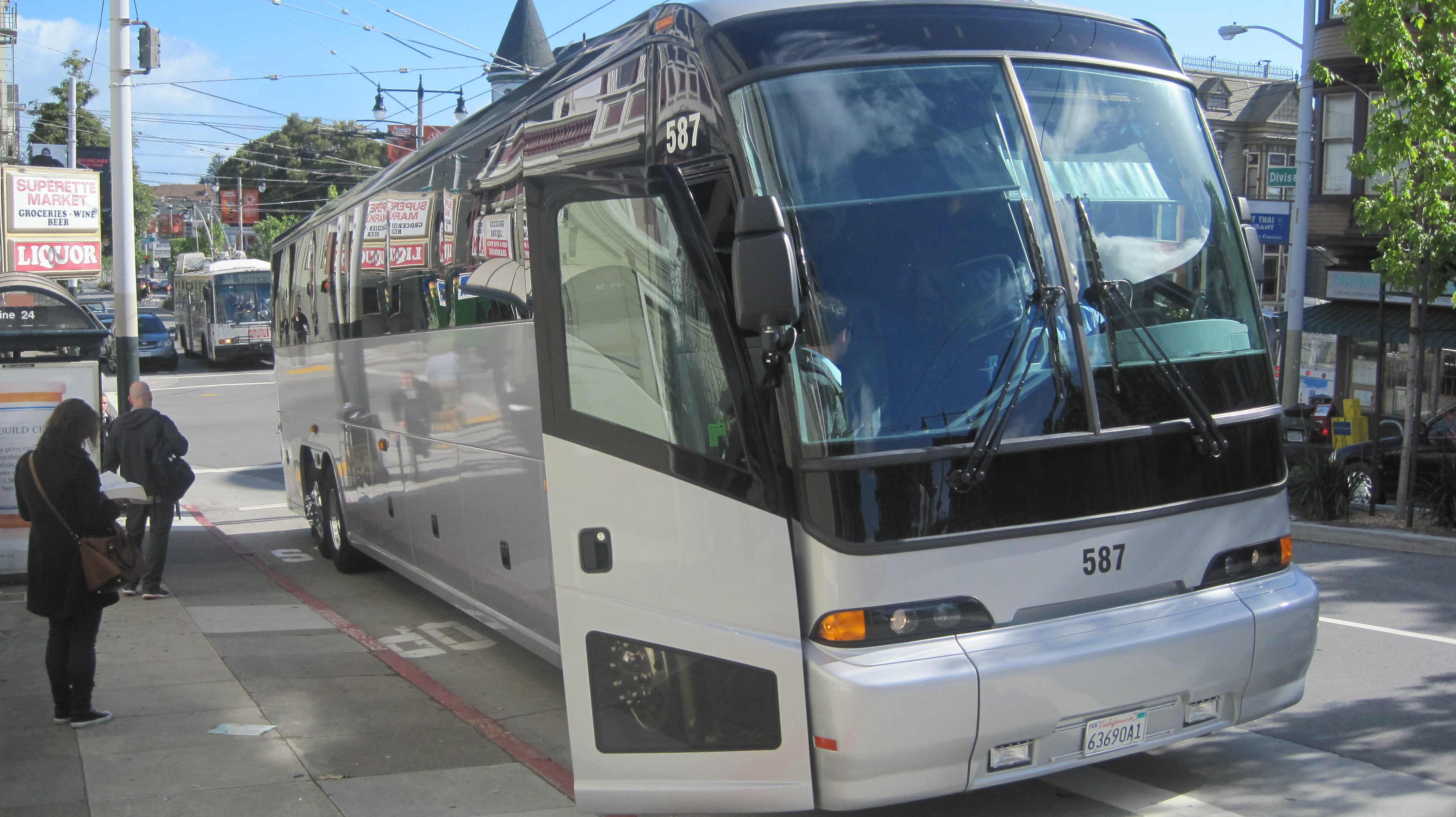 Google, Apple shuttle buses attacked by unidentified entity.