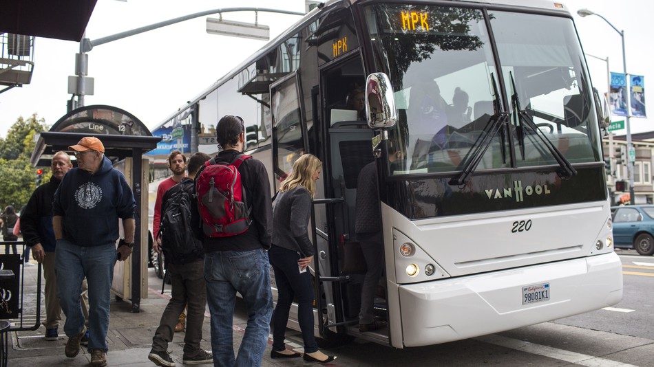 Google, Apple shuttle buses attacked by unidentified entity