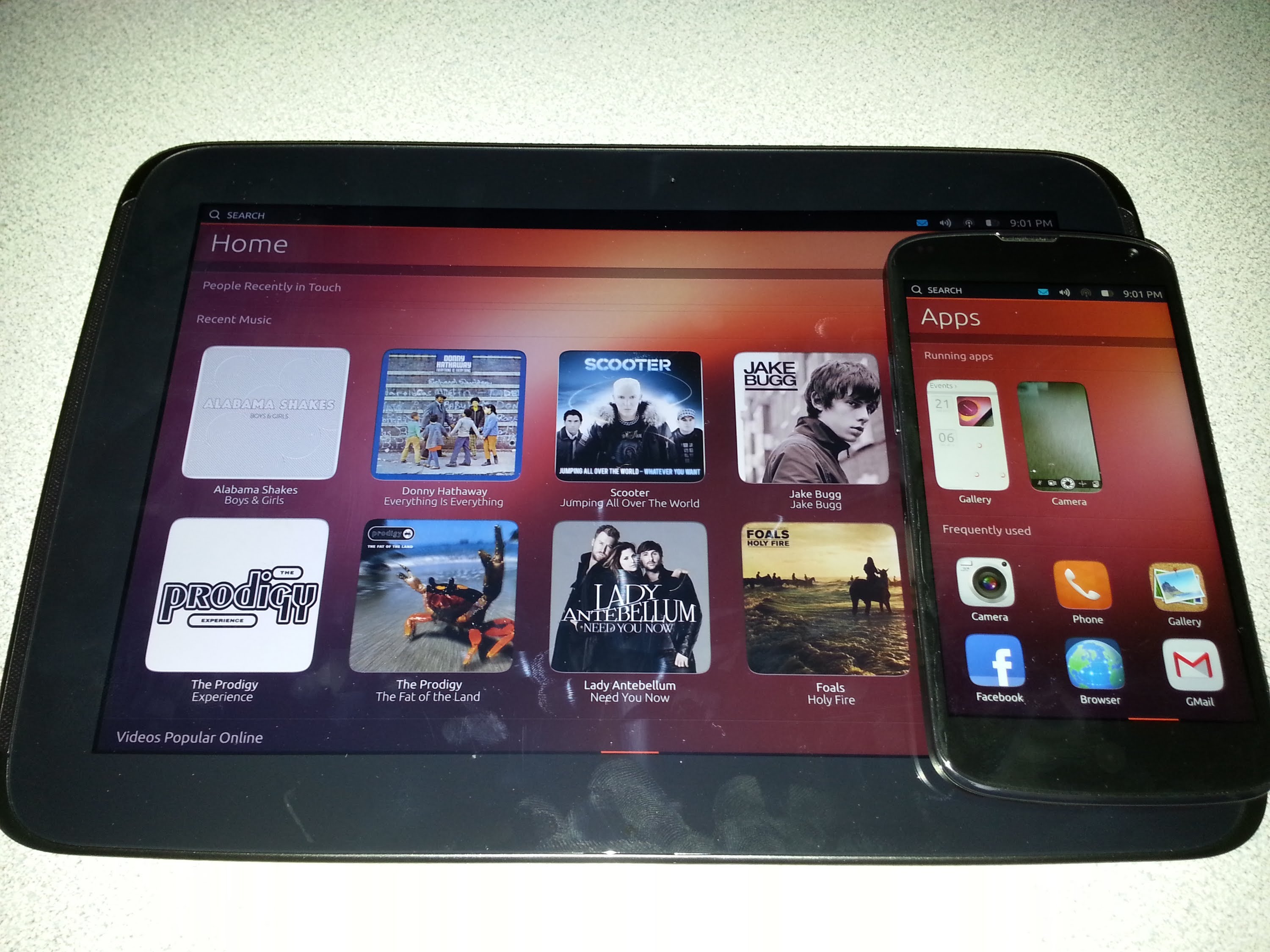 Ubuntu touch devices. Nexus 7 2013 ubuntu touch. Ubuntu os mobile. Планшетный компьютер на linux. Ubuntu touch.