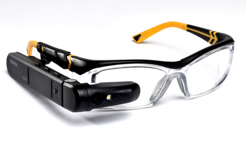 Toshiba, smart glasses, Windows 10
