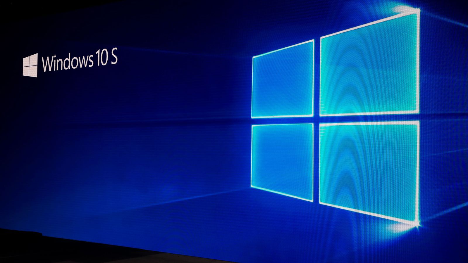 Windows 10S, Windows, Microsoft