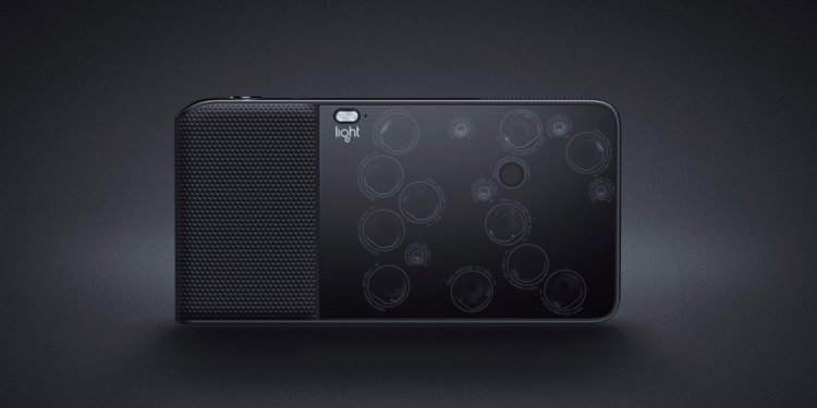 Light- About to introduce a Smartphone with up to nine cameras