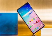 Galaxy S10e Review: Smaller Display with Better Features than iPhone 11