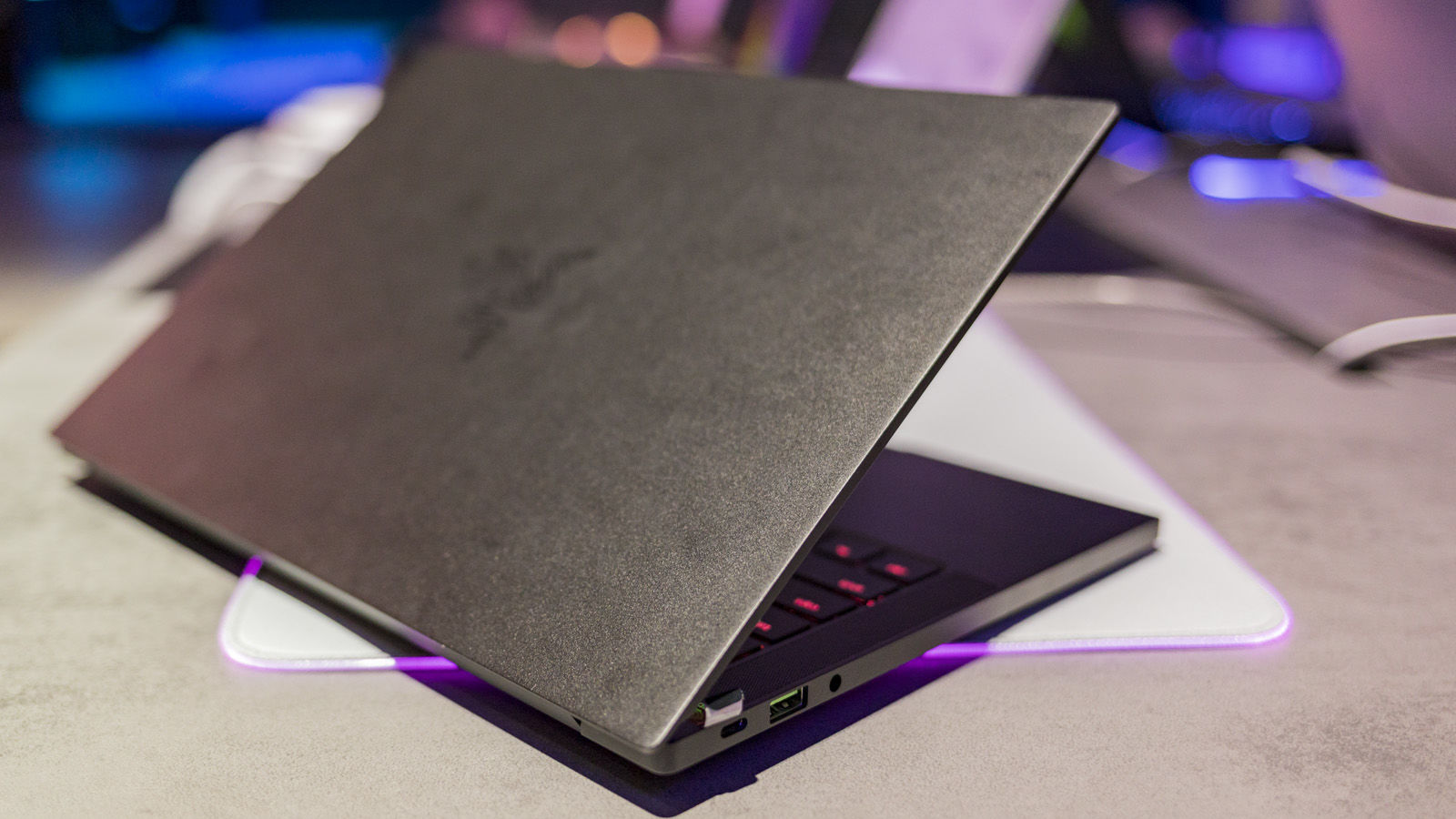 Razer Blade Stealth 13 (Late 2019) Review