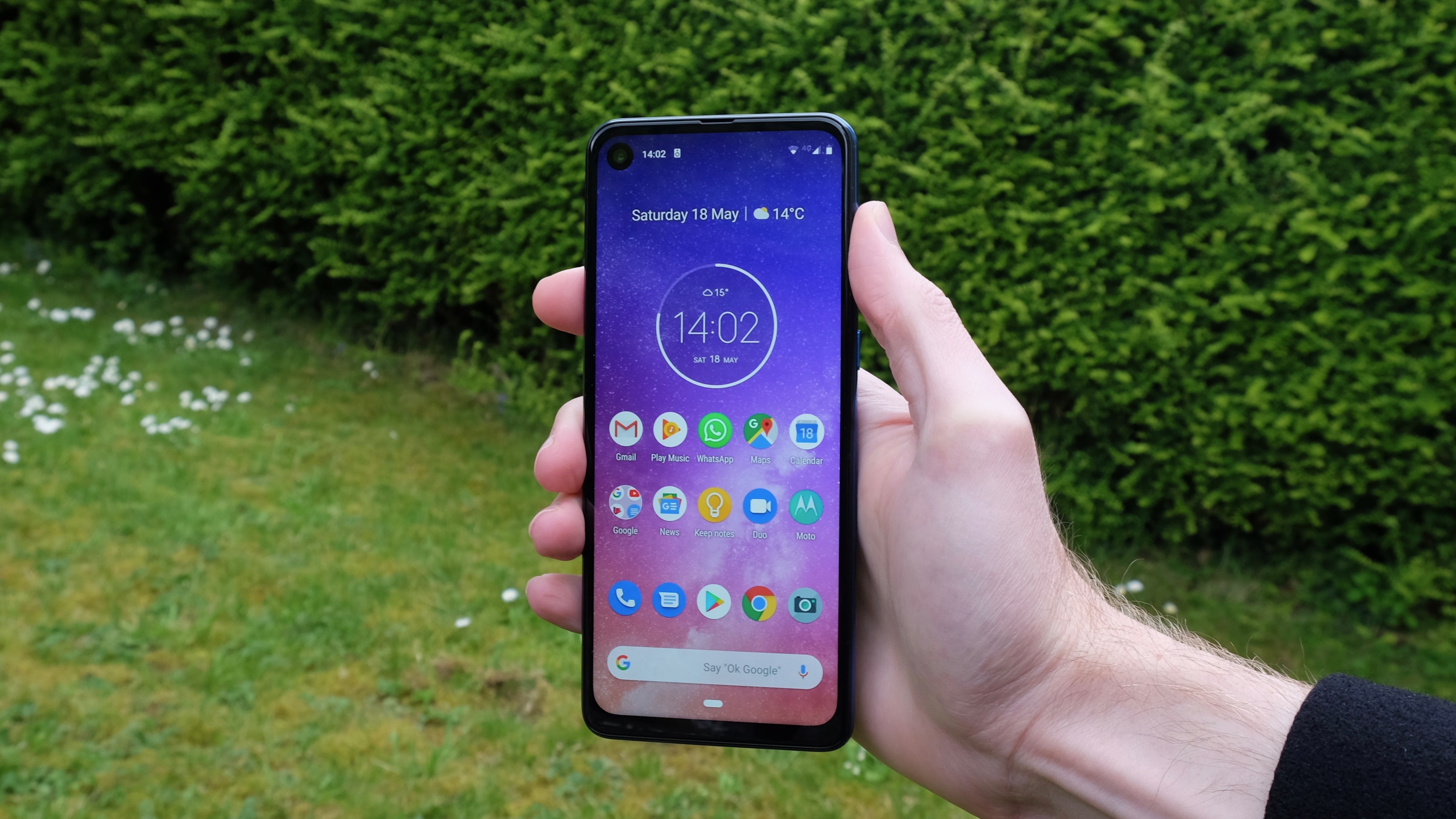 Motorola One Macro Hands-On Review